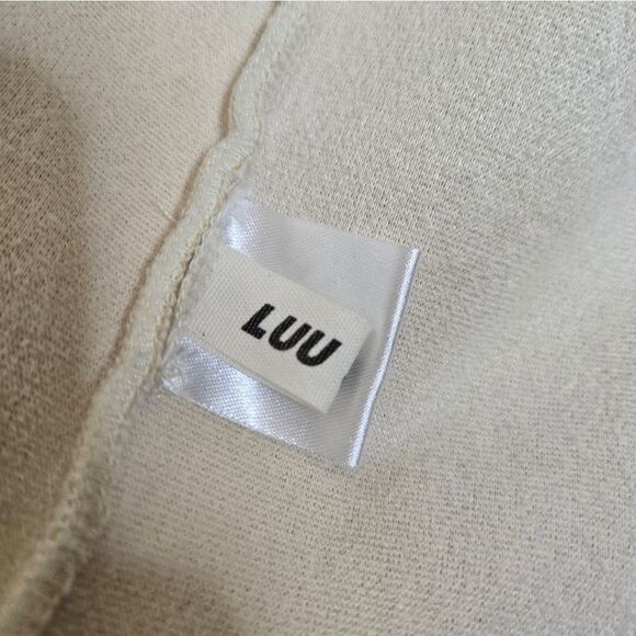 LUU SHOP white furry boxy oversized open front coat XL - Picture 6 of 14